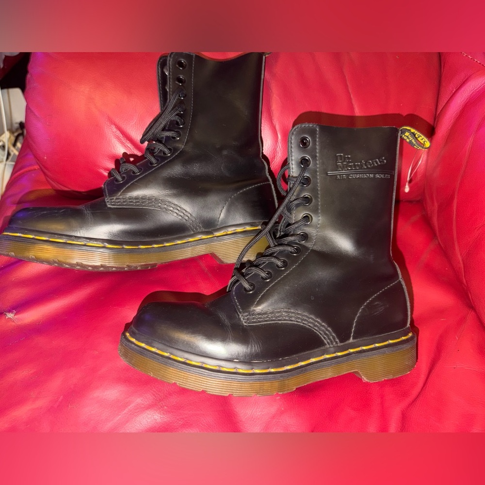 Dr martens black boots
